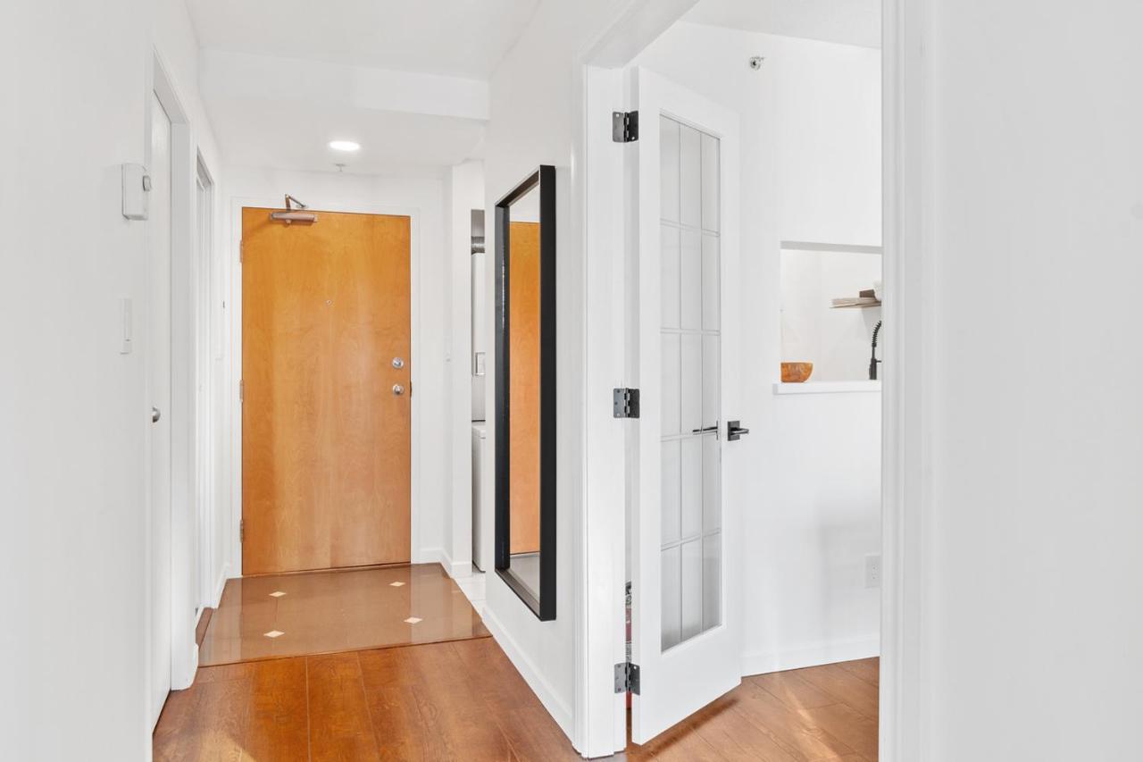 Апартаменти Downtown Luxury 1Br Coal Harbour Ванкувер Екстер'єр фото